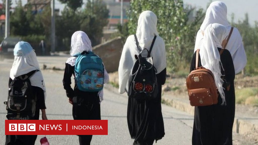 Taliban: Ratusan Perempuan Afghanistan Kabur Ke Luar Negeri Demi ...