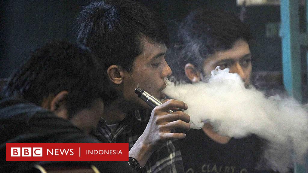 Vape akan jadi 'bom waktu kesehatan' di Indonesia - Mengapa penggunanya ...