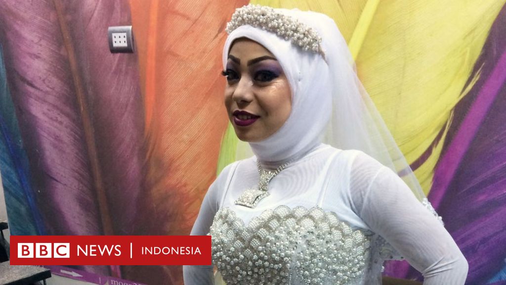 Kisah pernikahan pengantin Muslim-Kristen di Mesir - BBC News Indonesia