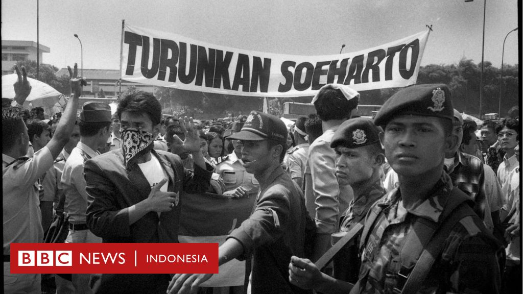 Harihari jelang Reformasi 1998 dalam gambar dan catatan BBC News