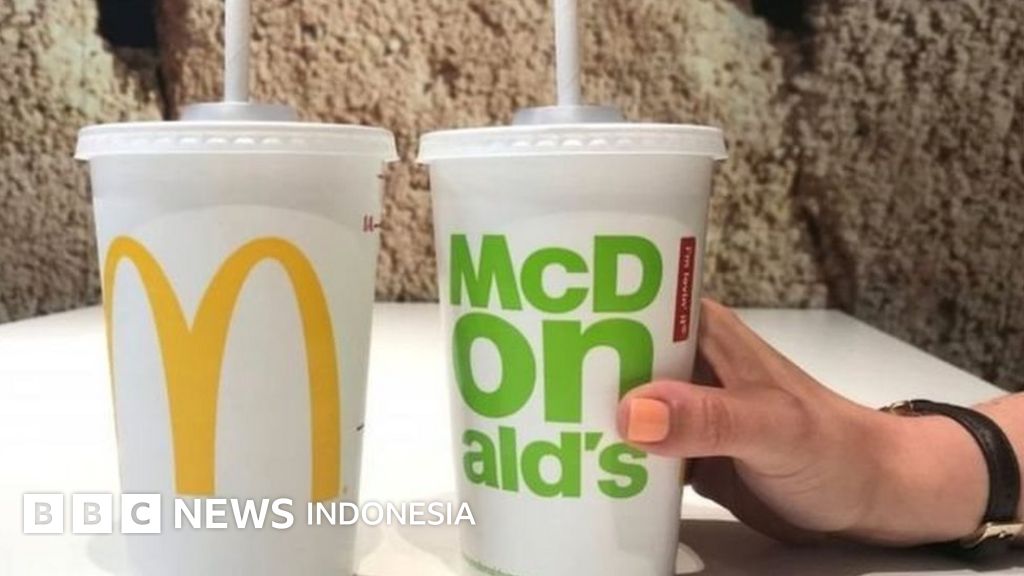 McDonald s akan menghentikan pemakaian sedotan plastik McDonald s akan menghentikan pemakaian sedotan plastik