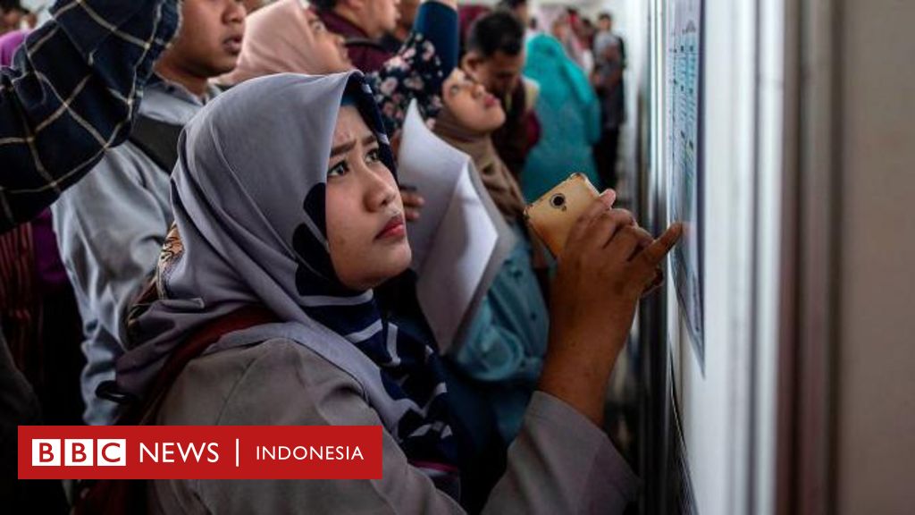 ASEAN: young Indonesians are the most pessimistic about the political and economic situation