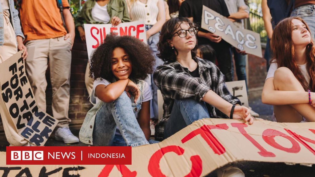 Aktivisme Generasi Z: Mengubah Dunia Sejak Usia Muda - BBC News Indonesia