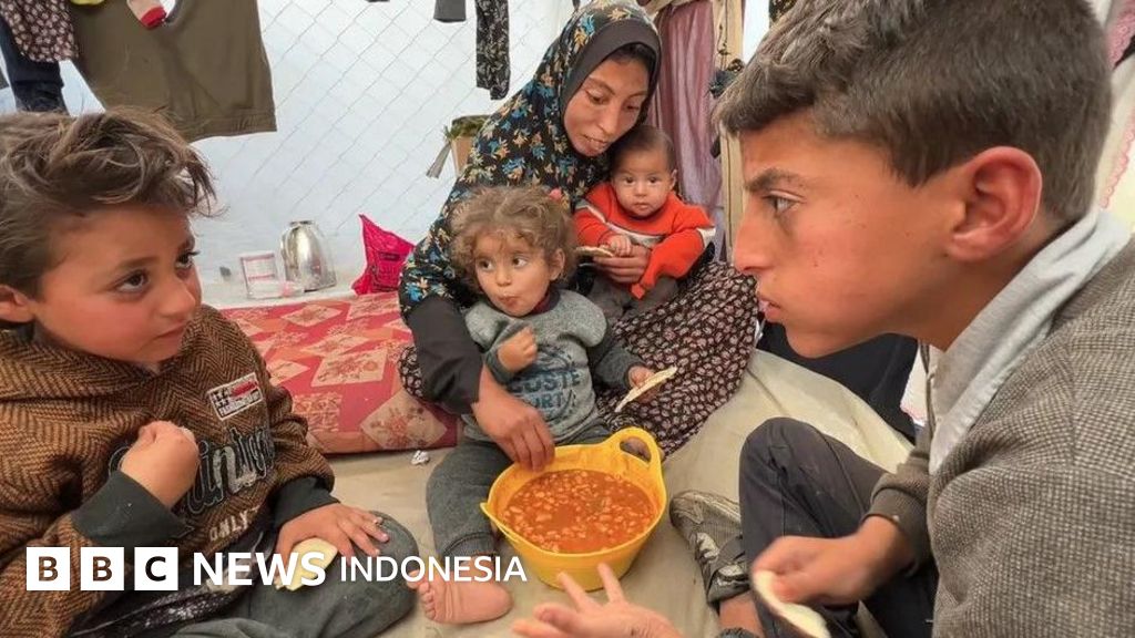 Israel-Palestina: Anak-anak Gaza mencari makanan untuk menghidupi  keluarganya - BBC News Indonesia