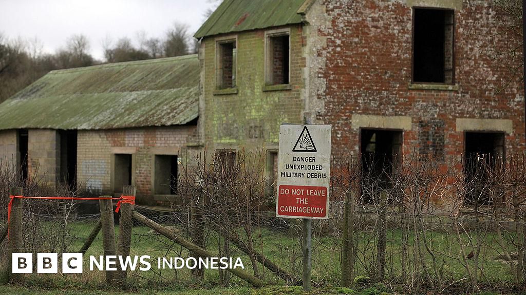 pertanian monster halloween di desa hantu