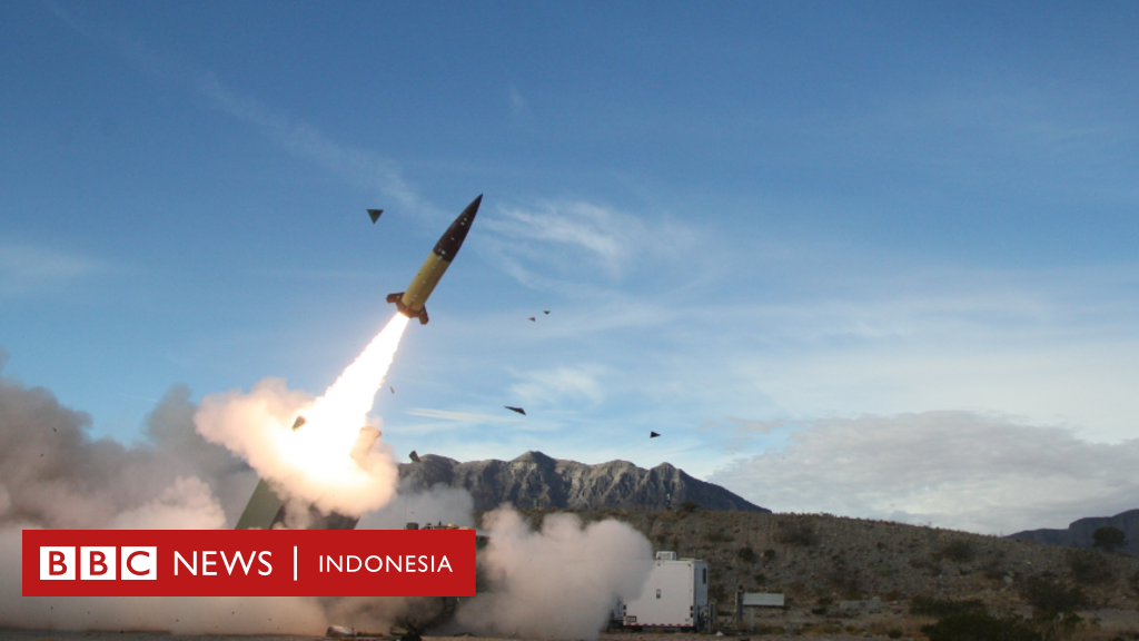 Ukraina tembakkan rudal jarak jauh AS ke wilayah Rusia, kata Moskow