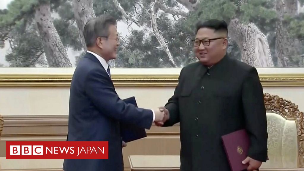 半島銃後の赤誠 (朝鮮総督府) / 港や書店 / 古本、中古本、古