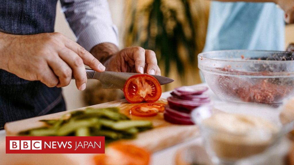 マフィアの指名手配犯、料理動画の投稿きっかけで逮捕 イタリア - BBC