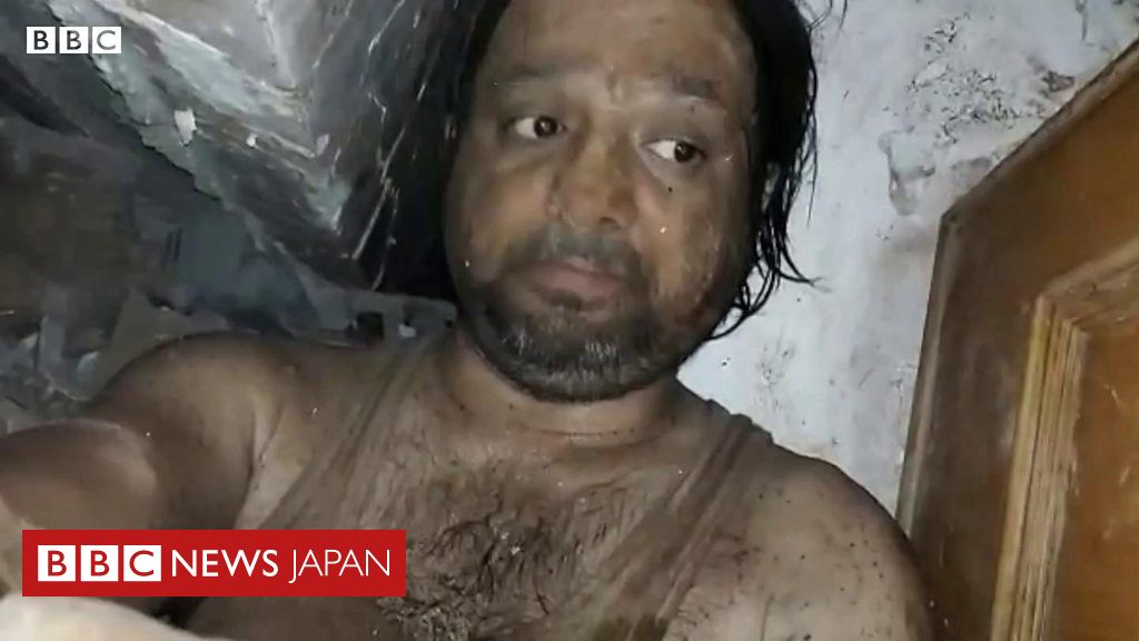 建物倒壊でがれきの下に10時間 インドの男性が撮影 cニュース