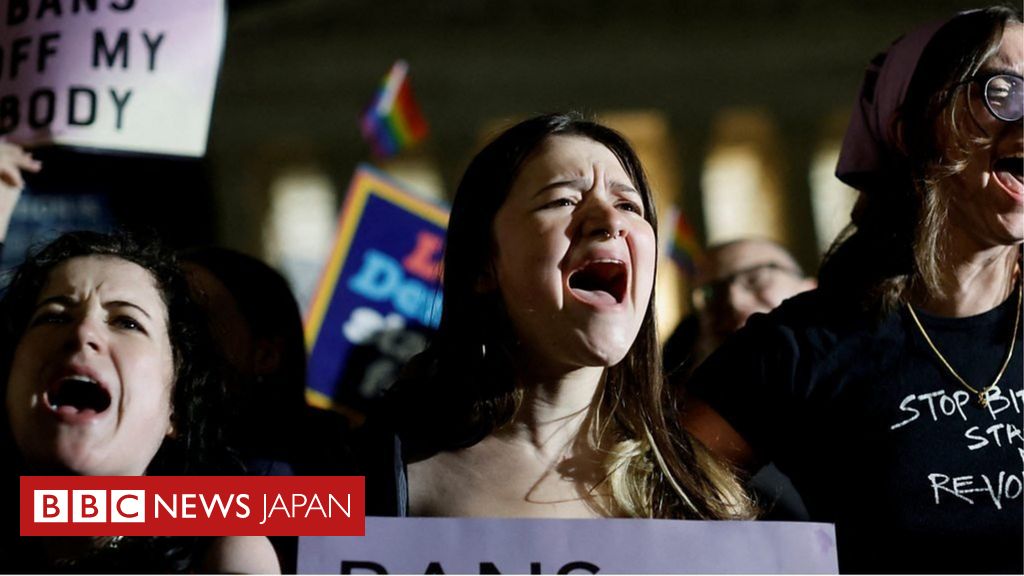 女性の中絶権「覆す」米最高裁草案、ワシントンで賛成派と反対派が抗議 Bbcニュース 4577