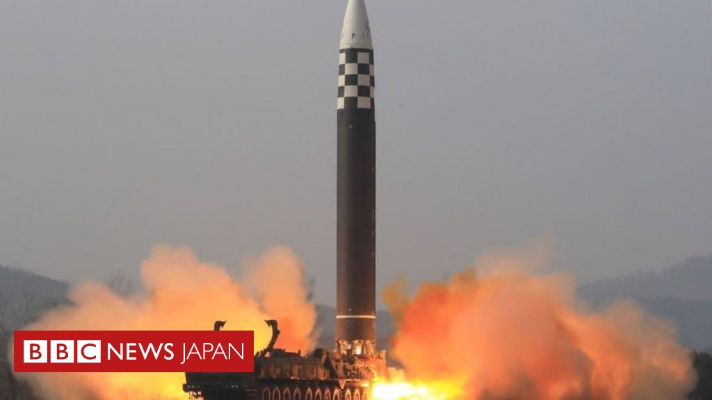 Amazon.com: 日本はすでに北朝鮮核ミサイル二〇〇基の射程下に