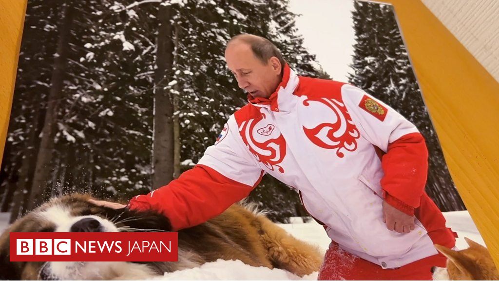 あるはずのものがない？ プーチン氏の2024年版カレンダー、BBCロシア