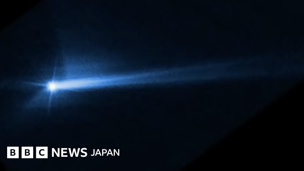 NASA、小惑星の軌道変更に成功 無人探査機衝突実験 - BBCニュース