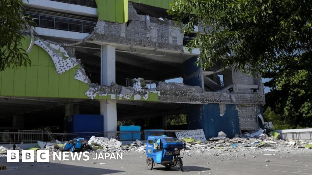 BBCニュース - フィリピン南部沖で地震、死者少なくとも35人に