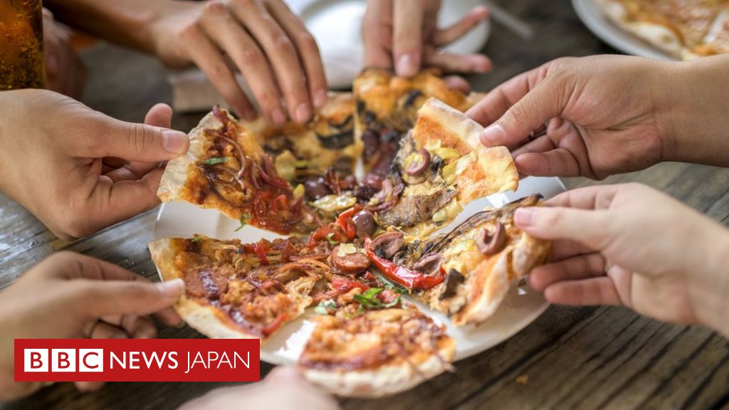 ピザのカロリー 消費にはウォーキング4時間 ラベル記載すれば効果 英研究 cニュース