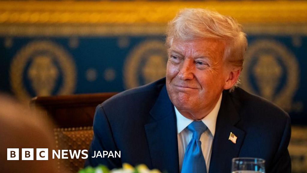 BBC.comのニュース記事「トランプ米大統領、ウクライナに武器供与と発表 先週の一時停止から一転」の画像