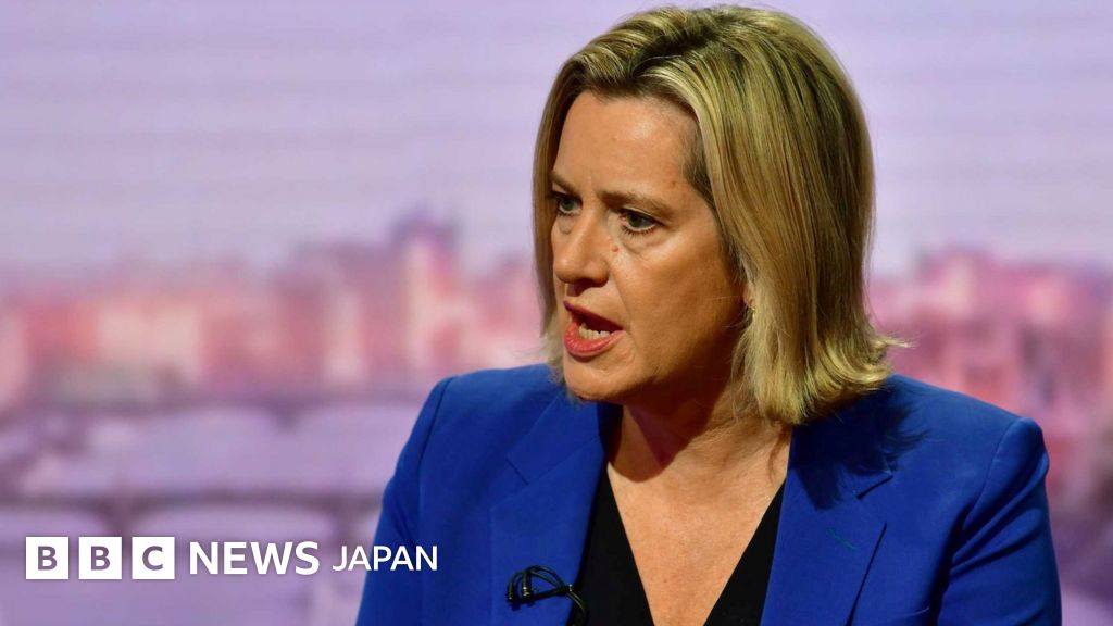 英重要閣僚、政府による「民主主義への攻撃」を非難し辞任 保守党も離党 BBCニュース