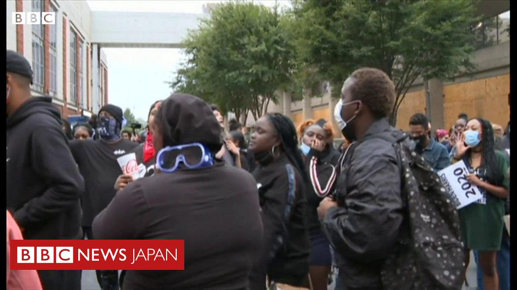 米警官、黒人女性への殺人罪で起訴されず 地元で抗議加速 Bbcニュース