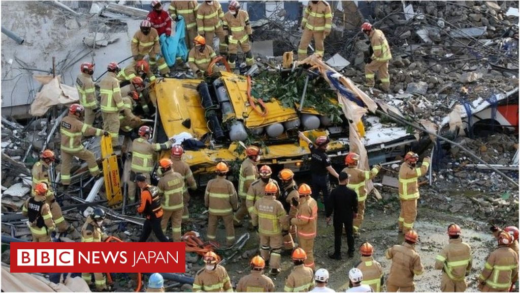 韓国 光州でビル崩壊 バスが下敷き 9人死亡 cニュース