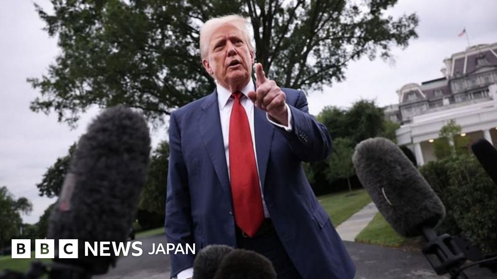 BBC.comのニュース記事「米労働統計局長を解任、「政治的理由で統計を操作した」とトランプ氏 関税政策で米市場が下落する中」の画像