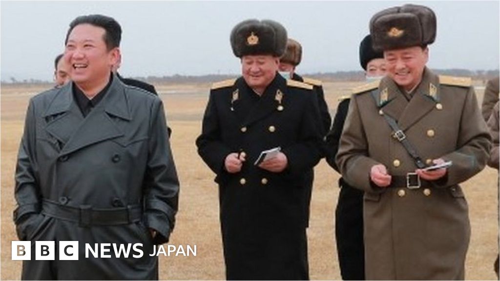 北朝鮮、「中距離弾道ミサイル」を発射実験 2017年以来 - BBCニュース