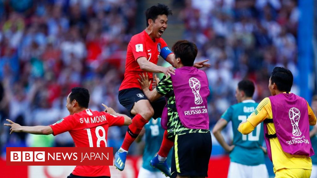 サッカーw杯 韓国勝利を祝うしぐさが東洋人に差別的と アナウンサー謹慎 cニュース