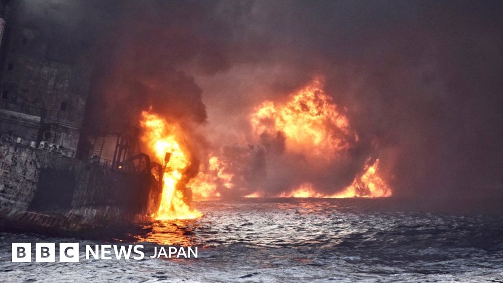 蔵出し　古い中国の油差し　水さし　ドラゴン柄 蔵出し 古い中国の油差し 水さし ドラゴン柄 （蔵出し 古い中国