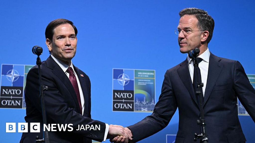 BBCニュース - トランプ氏、ポーランドに米兵追加配備すると発表　NATO会合の最中に