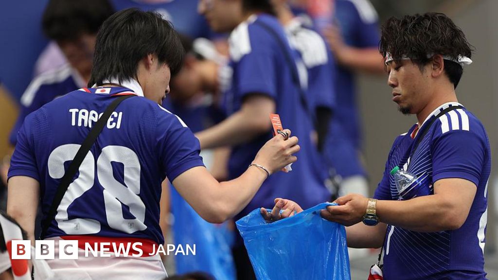 【2026年サッカー男子W杯】 日本人サポーターがスタジアムを清掃、家でもやろうと女性から注文 - BBCニュース