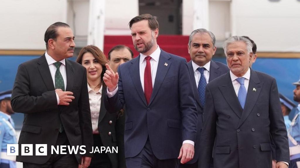 BBCニュース  - イラン代表団、アメリカと停戦協議のためパキスタン到着　交渉の前提条件示す