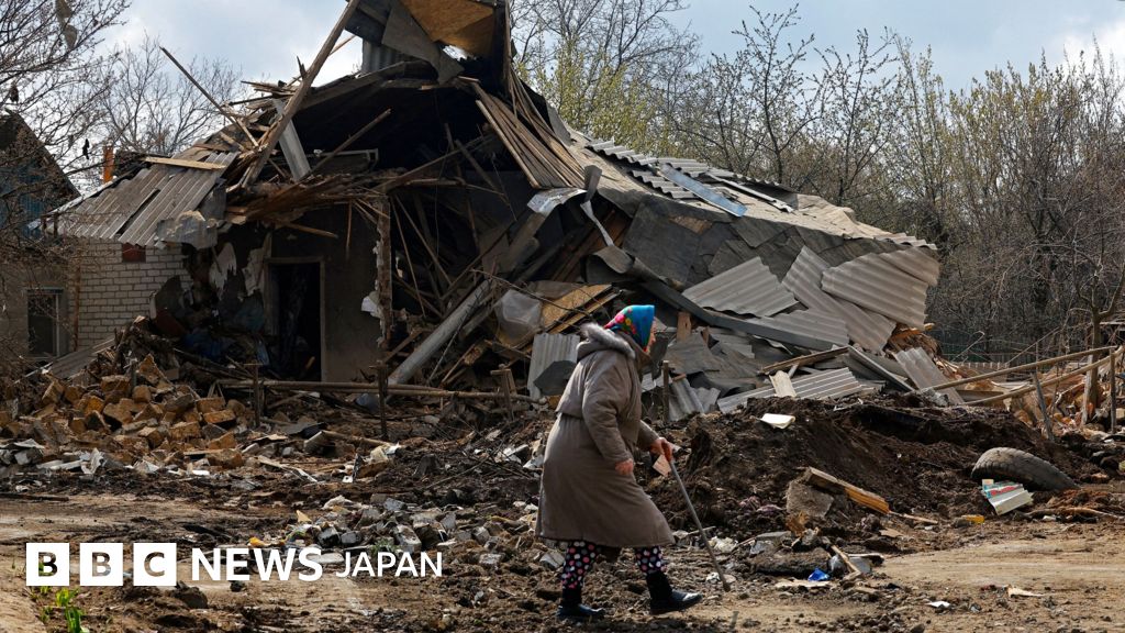 BBCニュース - ウクライナとロシア、互いに約2000件の停戦違反があったと非難　正教会の復活祭に合わせ