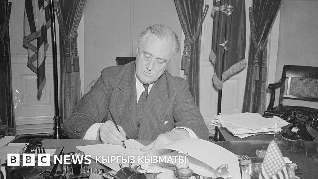 Дәретханада ер адамға ауызша секс жасап жатқан қыздың порносын көріңіз Жалаңаш түкті еркектер бір-біріне сиғады