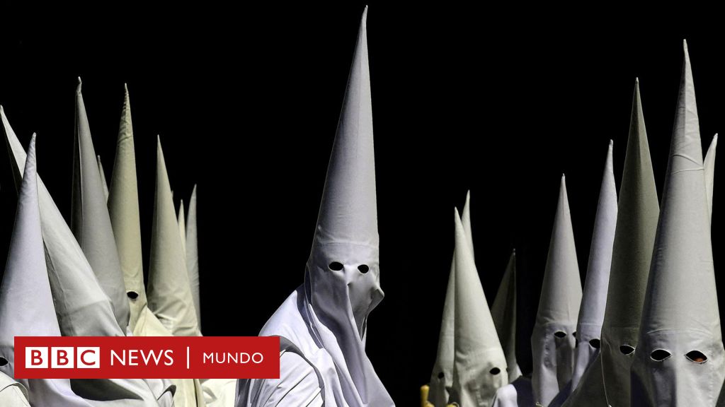 El capirote: tradición y simbolismo en la Semana Santa española