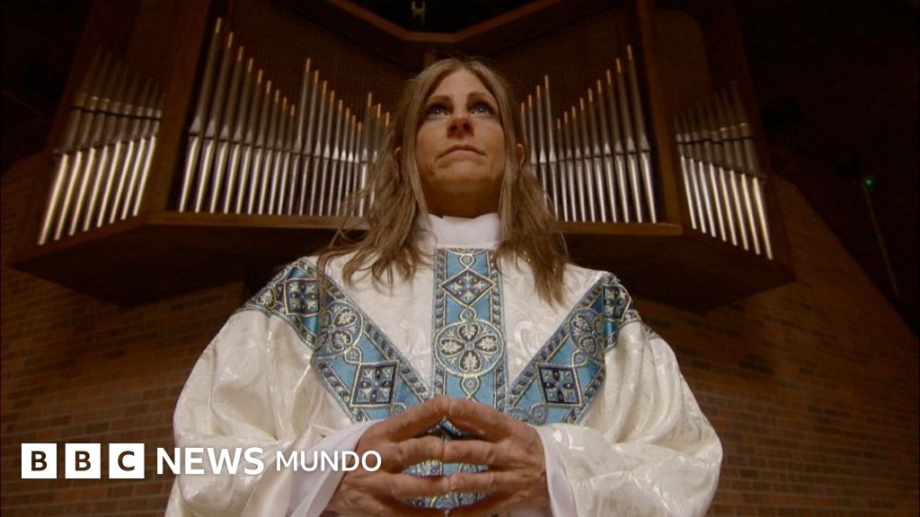 Excomulgadas: las mujeres que luchan para ser sacerdotes de la Iglesia católica