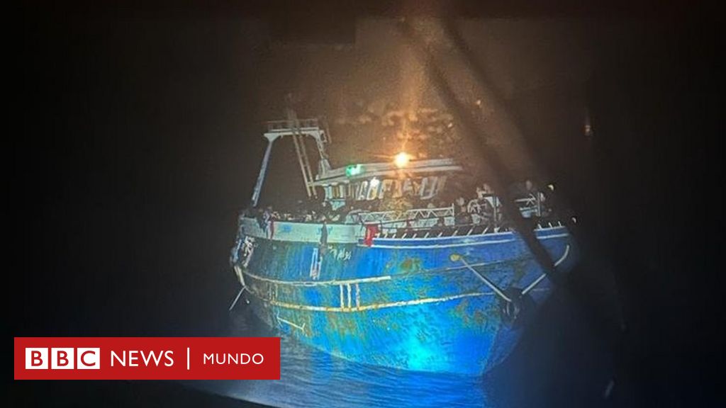 Un barco con 5 millones de Legos naufragó en el Atlántico hace 25 años. Aún  siguen llegando piezas a las costas