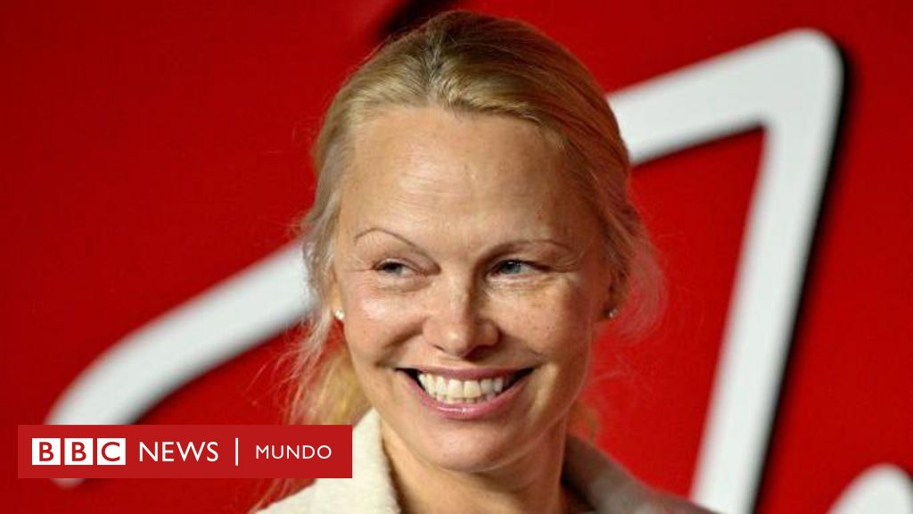 Pamela Anderson Por Qué La Exmodelo Y Actriz Decidió Aparecer En Público Sin Maquillaje Bbc 3190