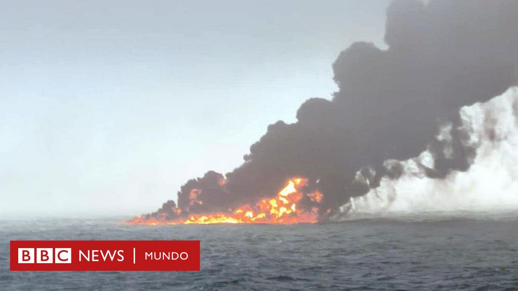 En marcha un gran operativo de rescate tras el choque de un buque petrolero y un carguero en el mar del Norte frente a la costa británica