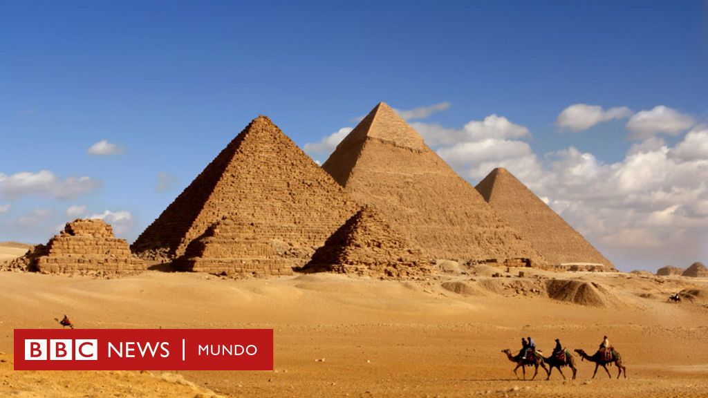 Cómo el manejo de la economía de los antiguos egipcios hizo posible que se construyeran costosas pirámides - BBC News Mundo