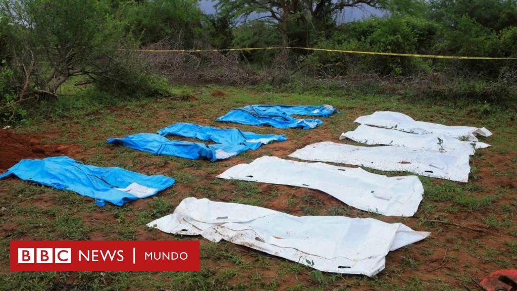 El hallazgo de decenas de cuerpos de los miembros de una secta que se dejaron morir de hambre "para llegar al cielo"