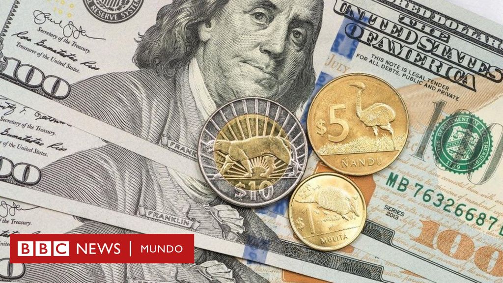 Pesos uruguayos sobre dolares