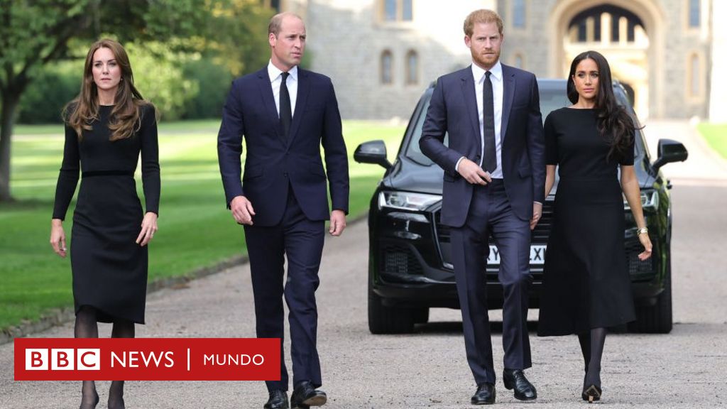 Los príncipes William y Harry y sus esposas se unen al tributo a la reina Isabell II en el castillo de Windsor