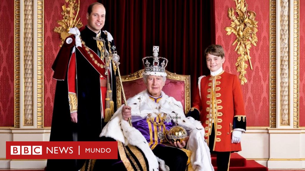 Rey Carlos III: la foto de la coronación que muestra a tres generaciones de la realeza británica