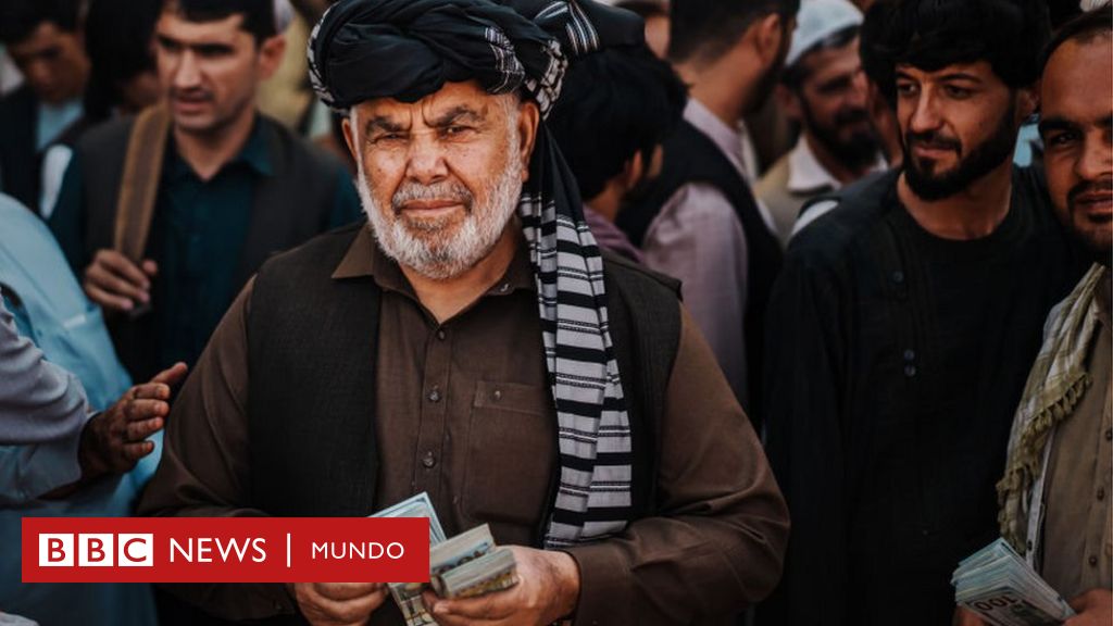 Afganistán: cómo se financian los talibanes desde que tomaron el poder en julio de 2021