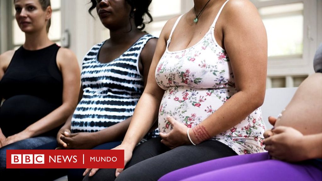 ¿Se puede predecir una crisis económica con el número de mujeres