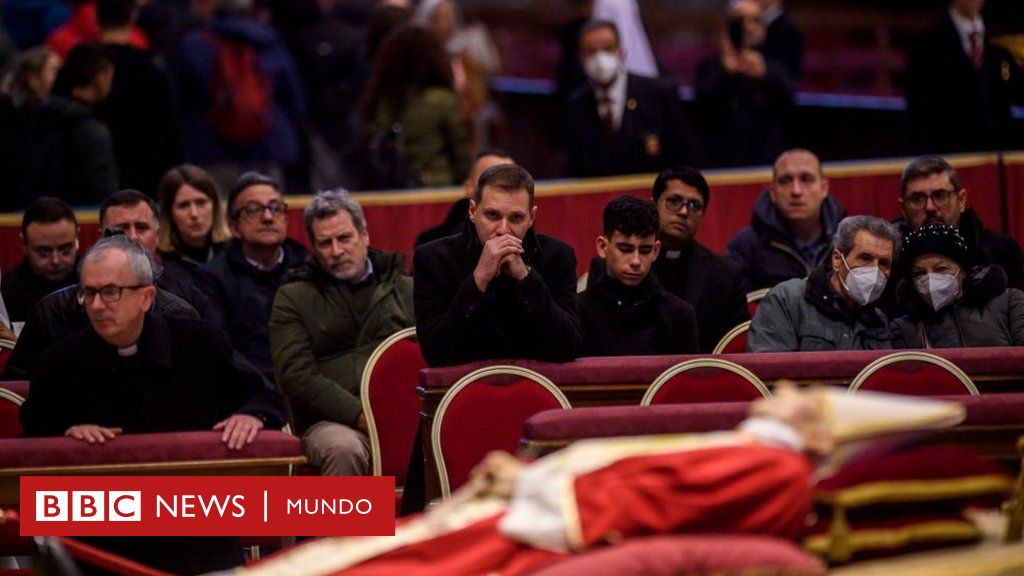 Benedicto XVI: 3 razones por las que su funeral fue inédito para un Papa