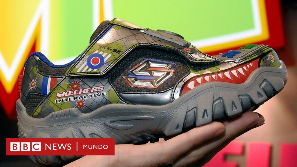 Fotoeléctrico Selección conjunta Refinar Cuál es el secreto de la empresa de las "feas" zapatillas Skechers, cuyo  valor se disparó más que el de Adidas y Nike - BBC News Mundo