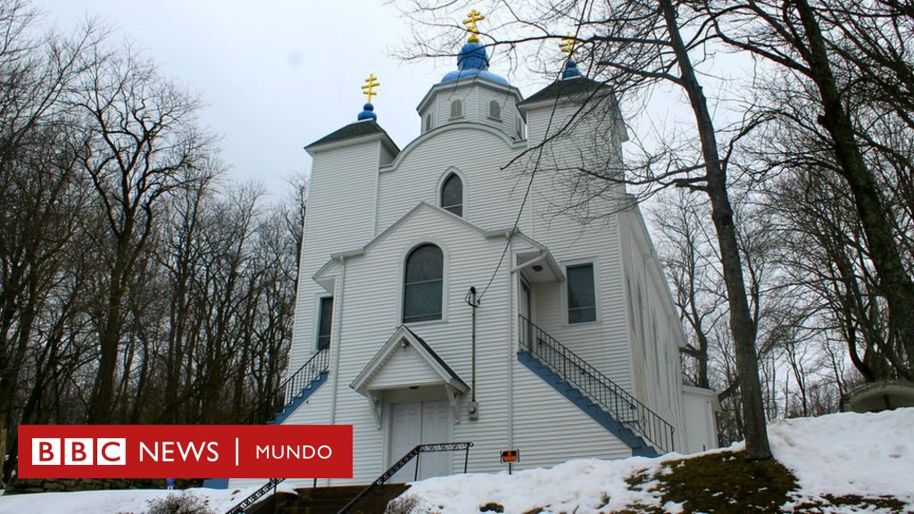 La única iglesia que sobrevive en Centralia, el pueblo que lleva más de medio siglo ardiendo en Estados Unidos - BBC News Mundo La única iglesia que sobrevive en Centralia, el pueblo que lleva más de medio siglo ardiendo en Estados Unidos - BBC News Mundo