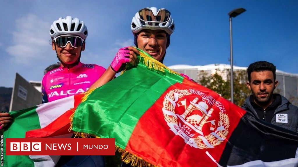"Trataban de atropellarnos y nos arrojaban piedras": las hermanas que competían en secreto con sus bicicletas en Afganistán y huyeron del Talibán