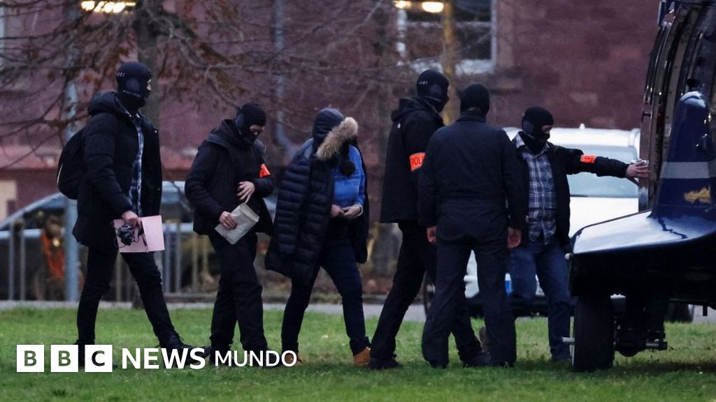 Quiénes son los "Ciudadanos del Reich", el grupo asociado con los golpistas arrestados en Alemania