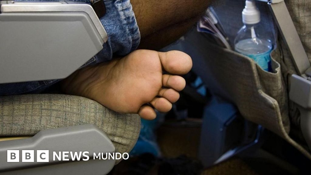 Qué hinchan un ¿Por tus avión? pies en se